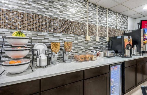 Wapakoneta Hotel | Spacious 40 m² Hotel for Up to 6 Guests, Pet-Friendly Stay