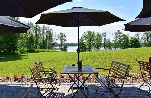Anyksciai Hotel | Cozy Oceanfront Hotel with 2 Bedrooms for Up to 6 Guests