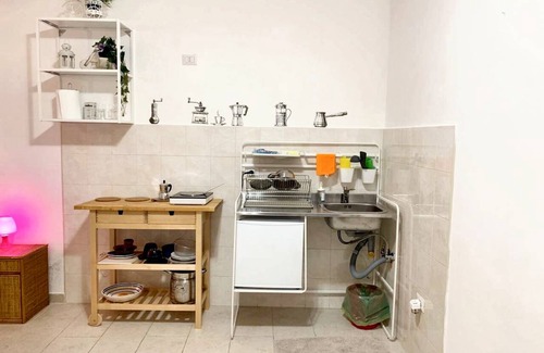 Municipio 4 Apartment | Oceanview Studio Flat for 2 Guests - Family Friendly Retreat