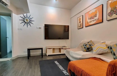 Tsim Sha Tsui Apartment | 40% off! New 2BR TST Apartment.