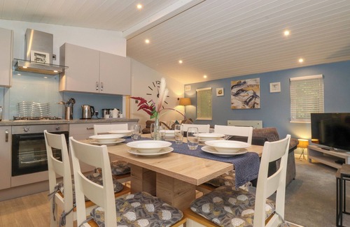Windermere Cottage | Pet-Friendly Retreat with Hot Tub in Troutbeck Bridge