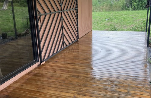 Las Delicias House | Tranquil Container Retreat Nestled in Lush Jungle Oasis