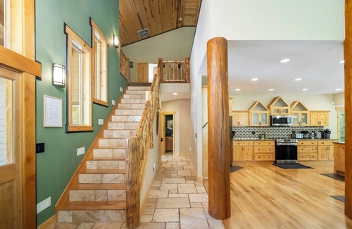 Mount Hood Village House | Custom Cabin Retreat with Game Room, Hot Tub & Sauna