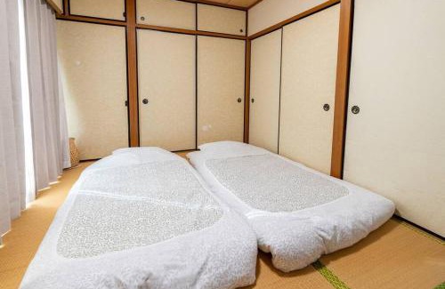 Sakura Apartment | Cozy 401 Room near Keisei Sakura Station - Ideal for Families