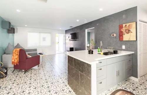 Fort Lauderdale Apartment | Family-Friendly Haven: Renovated 4014 with Pet Amenities