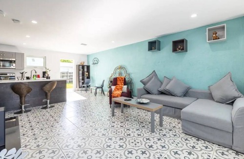 Fort Lauderdale Apartment | Family-Friendly Haven: Renovated 4014 with Pet Amenities