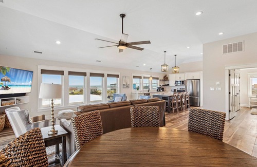 Kitty Hawk House | Beachside Retreat: Pool, Hot Tub & Steps from the Shore