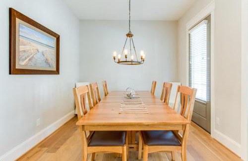 Northeast Virginia Beach House | Pet-Friendly Haven at 408A The Boardwalk House, Rated 10/10