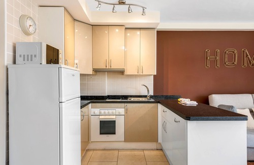 Palm-Mar Apartment | Cozy Apartment with Ocean View in Palm Mar