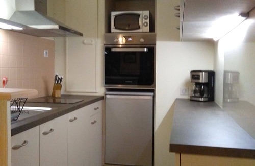 Mont-Dore Apartment | Cozy Apartment with Lake View and High Guest Ratings