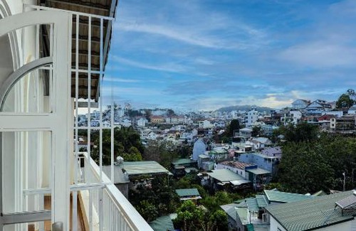 Da Lat Hotel | Discover 42 Đà Lạt: Family-Friendly Stay with Perfect Score