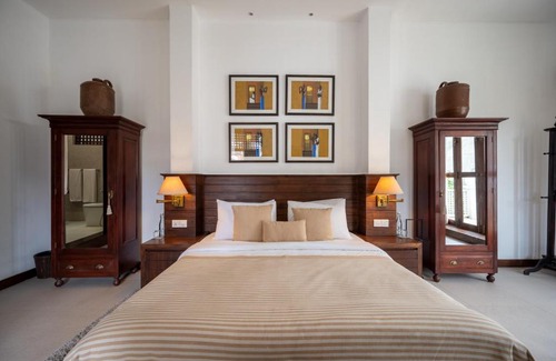 Fort Galle Hotel | Experience 42 Lighthouse Street: Oceanfront Bliss Awaits