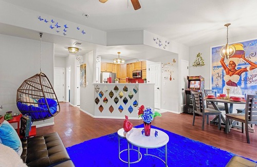 Thornton House | 420Friendly HotTub Home Game Arcade