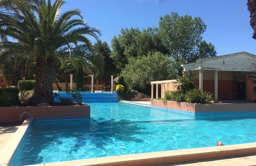 Les Hauts de Canet Apartment | Spacious Malibu Village Apartment with Patio for Families