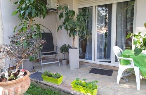 Les Hauts de Canet Apartment | Spacious Malibu Village Apartment with Patio for Families