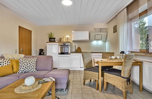 Silberberg Apartment | Cozy 42qm Apartment with Private Balcony & Breakfast Included