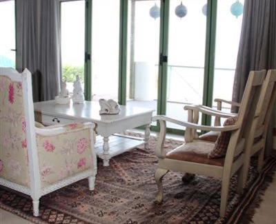 Paradise Beach House | Beachfront Retreat at 43 Artemis: Rated 9.4/10 by Guests