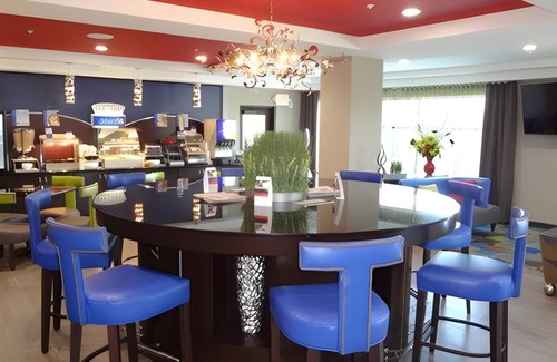 El Reno Hotel | Spacious 340 m² Hotel for Groups of 127 Guests