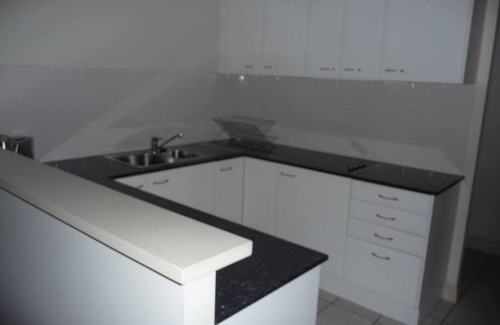 Adelaide Central Business District Apartment | Discover the East End Getaway in Adelaide's CBD