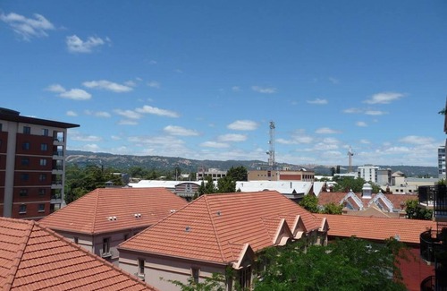 Adelaide Central Business District Apartment | Discover the East End Getaway in Adelaide's CBD