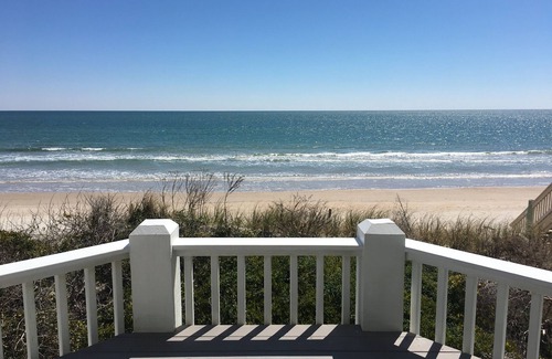 North Topsail Beach House | Oceanfront 5BR Retreat with Pool & Spa - Rated 10/10