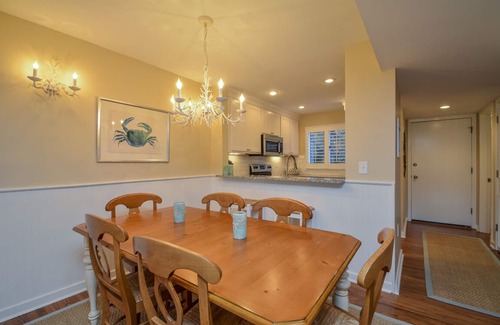 Kiawah Island Condo | Cozy Windswept Retreat: Beach Access & Lagoon Views