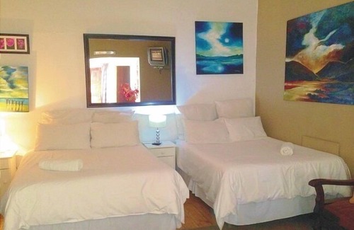 Ermelo House | 44 On Ennis Guest Lodge and Restaurant