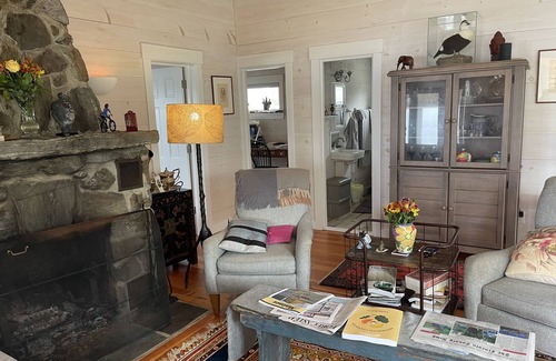 Pemaquid Point Cottage | Experience Maine Cliffs: Sunset Views & Whale Watching