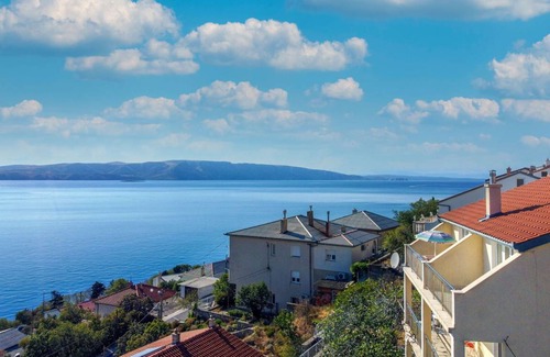 Senj Apartment | Oceanfront Apartment with Kitchen for Up to 4 Guests