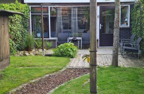 Municipality of Assen Bed & Breakfast | 45 m² Bed and breakfast ∙ 3 bedrooms ∙ 5 guests