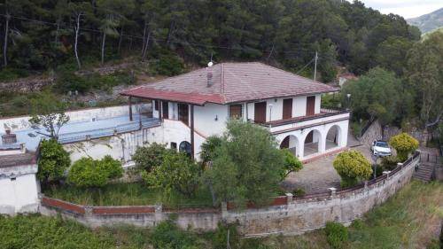 Montecorice Bed & Breakfast | Cozy Bed and Breakfast for Four with Eco-Friendly Amenities
