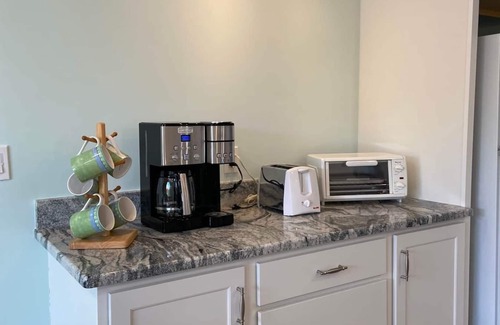 Hyannis House | Experience Oceanfront Bliss at 46 by the Sea - Top Rated