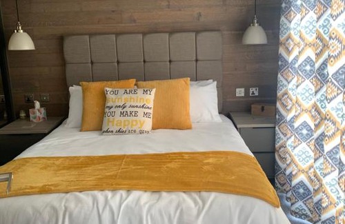 Jedburgh Apartment | Pet-Friendly Getaway at 46 NW Lilliardsedge Holiday Park