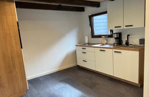Siegburg Apartment | Child-Friendly 4711 Suite: Guest Rated 9/10 for Comfort