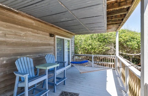 Kitty Hawk House | Discover Canopy Retreat: A Family-Friendly Getaway