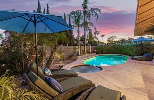 Ahwatukee Foothills House | Relaxing Stay at 47th Ahwatukee Phoenix - Pool & Hot Tub