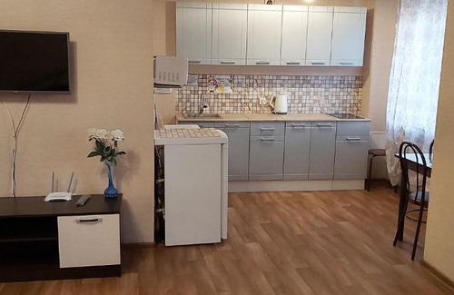 Tyumen Apartment | Pet Friendly Retreat at 48А Одесская улица - Rated 10/10