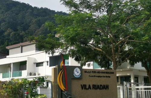 Pangkor Island House | Discover Villa Riadah Alam Impian: Family-Friendly Retreat