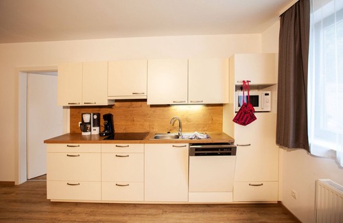 Sankt Gallenkirch Apartment | Unforgettable Stay at 4802 Cirrus 2 - Pet Friendly & Accessible