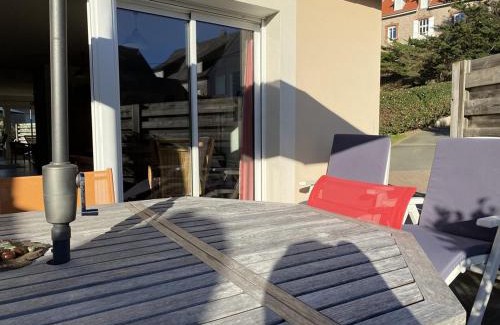 Erquy Villa | Relaxing Maison T3 with Beach Access at Caroual