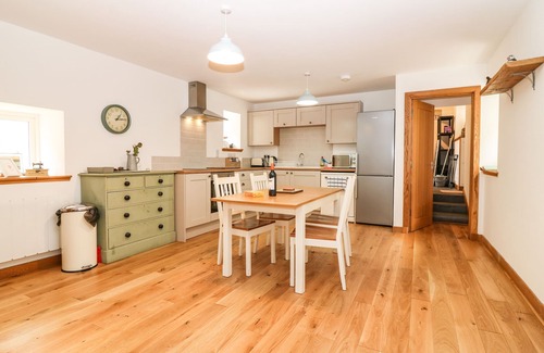 Banff Cottage | Discover 49 Crovie Village: Oceanfront Holiday Cottage