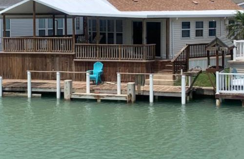 Port Isabel House | Experience 10/10 Comfort at 495 W Clam Cir Hotel