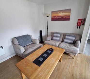 Newark Apartment | Discover 4a Smart Apartments with a Great Guest Rating