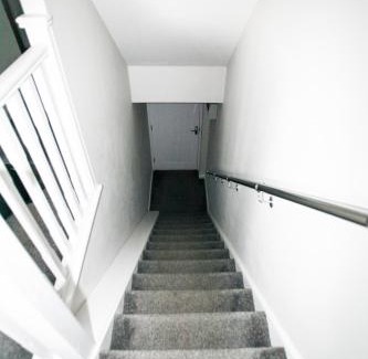 Newark Apartment | Discover 4a Smart Apartments with a Great Guest Rating