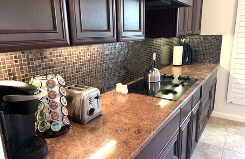 Forest Creek House | Family-Friendly 4BD House with Private Pool Near Attractions