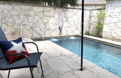 Forest Creek House | Family-Friendly 4BD House with Private Pool Near Attractions