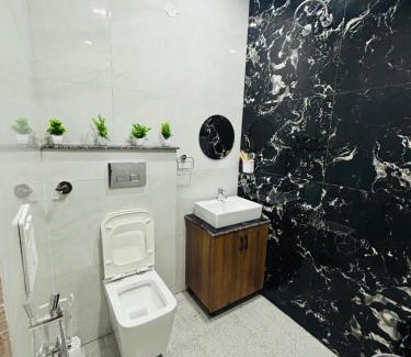Kharar Apartment | 4BHK Luxury Villa In Mohali - Stay Royal