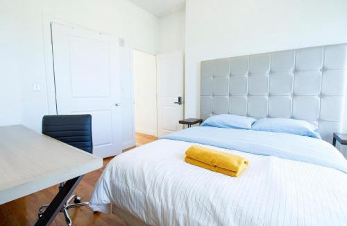 Roxbury Apartment | Child-Friendly 4BR Newly Renovated Apartment for Families