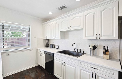 Plano House | Chic Central 4 BR Home with Hot Tub and Play Area