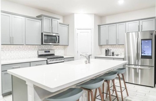 Austin House | Private Pool Retreat: 4BR Home Near Airport & F1 Events